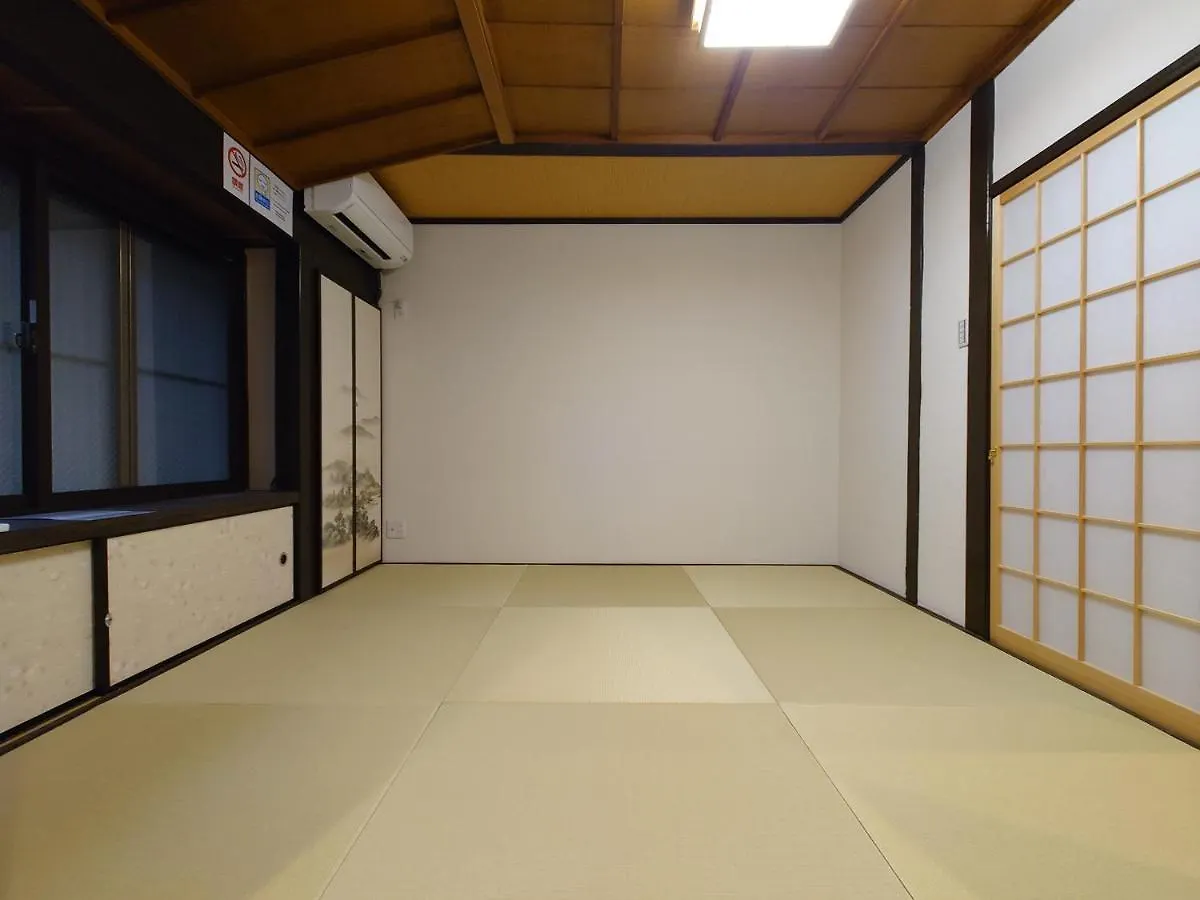 招待所 京都 花小七酒店